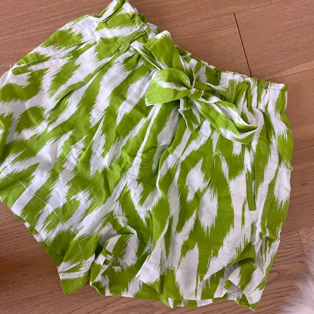 Anthropologie Shorts | Greenwhite Breezy Paperbag Shorts Size S